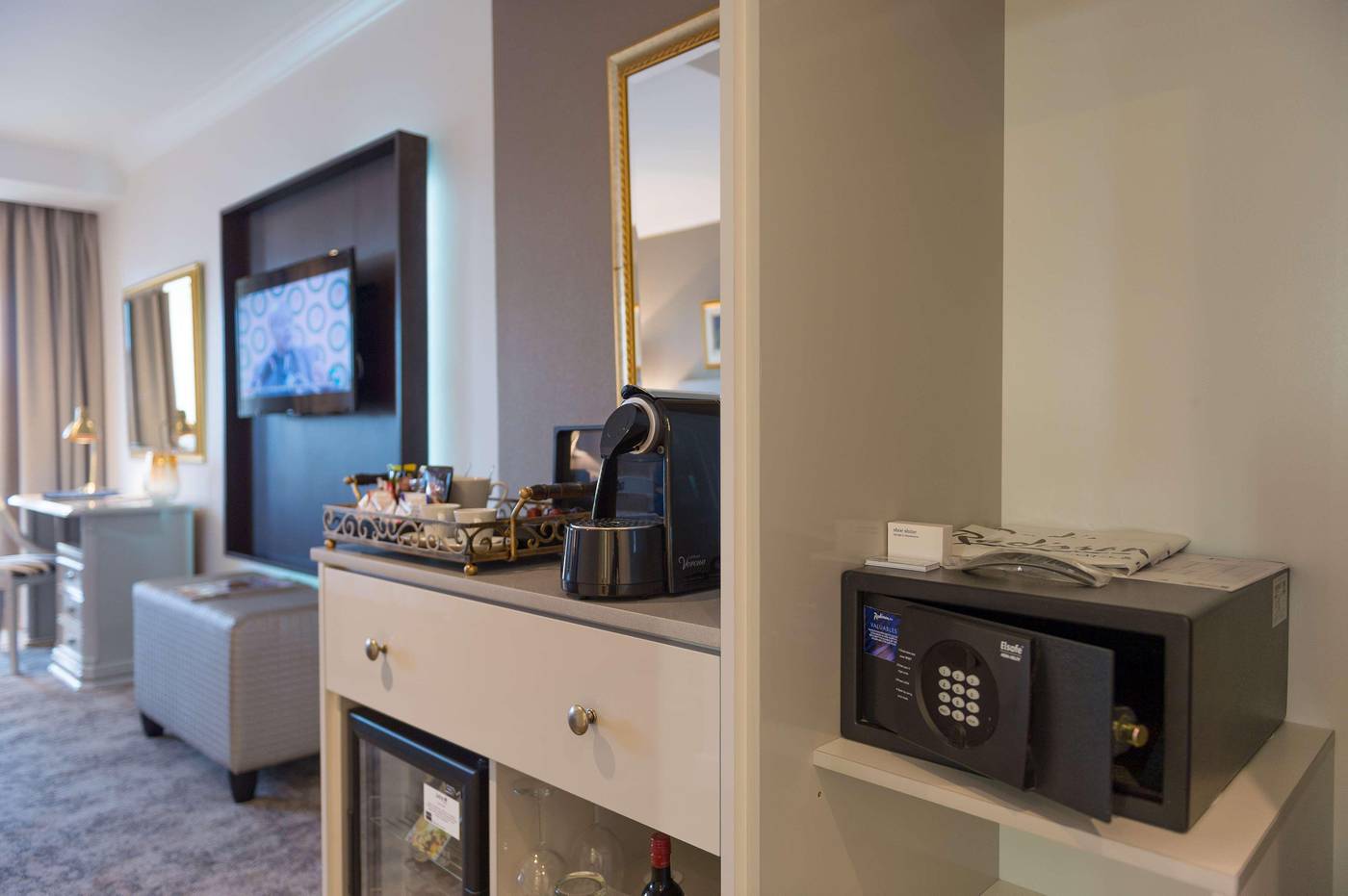 Radisson-Blu-Le-Vendome-Room-31