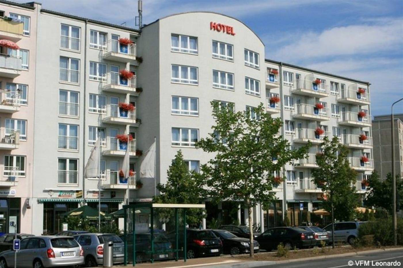 Ascot-Bristol-General-view-6