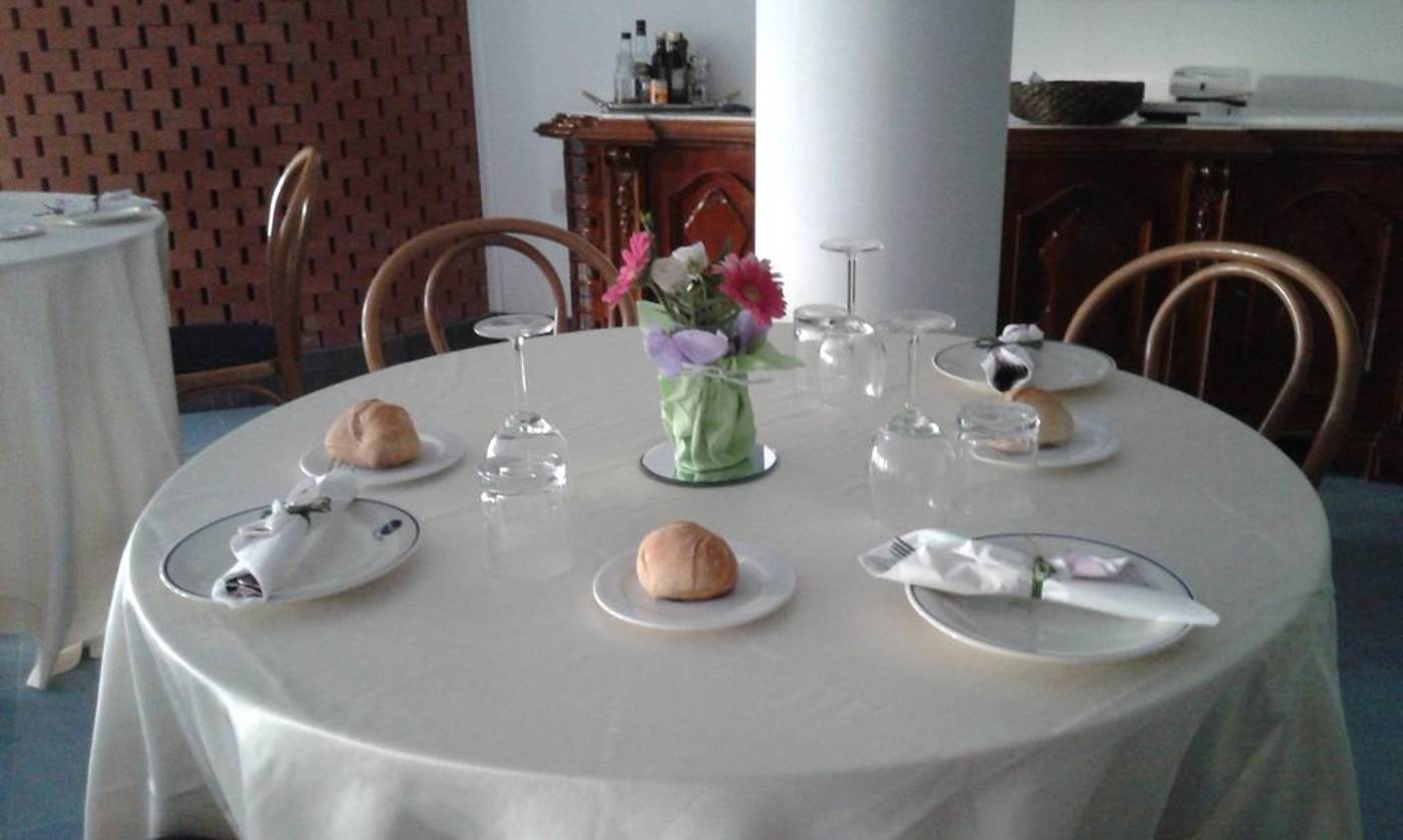 Eden-Bleu-Restaurant-9