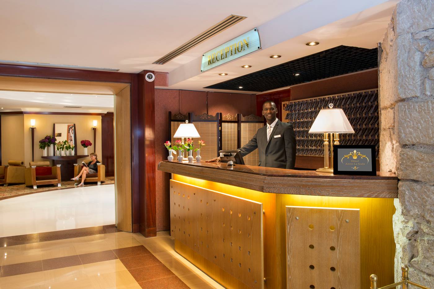 Aston-La-Scala-Lobby-59