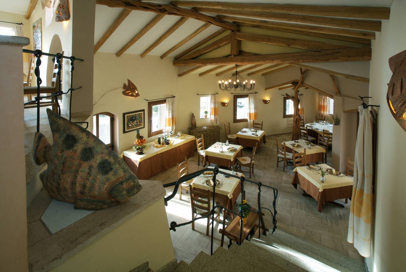 Arathena-Restaurant-31