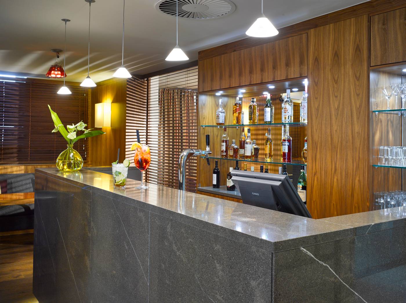 K-K-Hotel-am-Harras-Bar-7