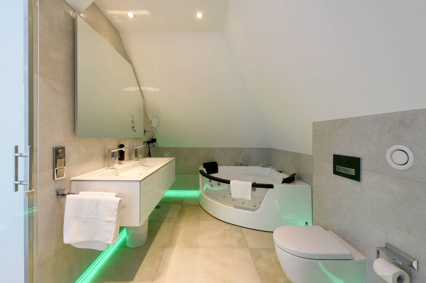 Koos-Hotel---Apartments-Room-56