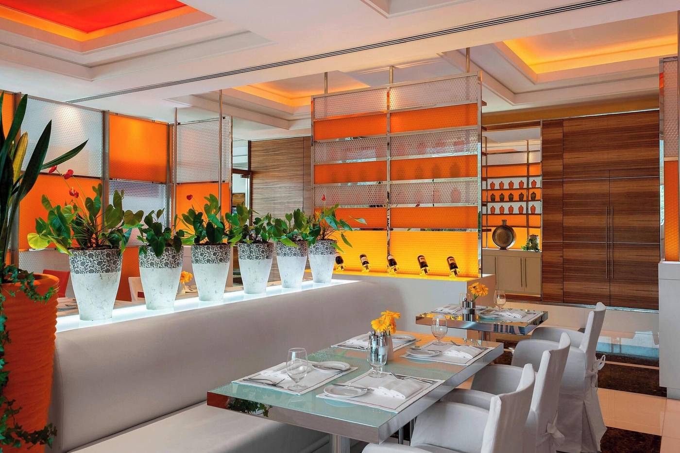 Four-Points-by-Sheraton-Downtown-Dubai-Restaurant-40