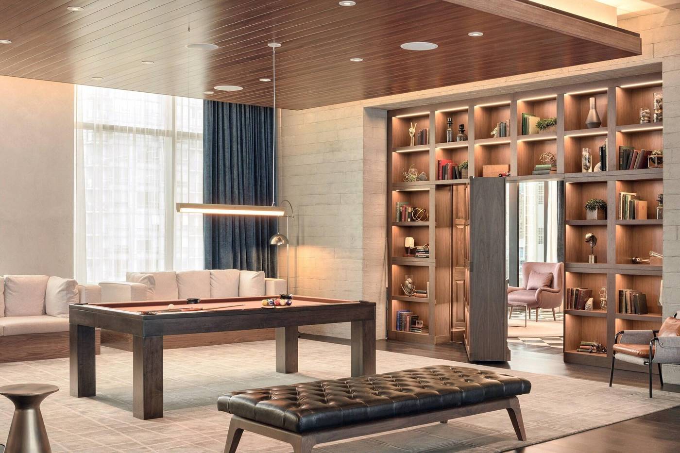 the-DOUGLAS--Autograph-Collection-Lobby-65