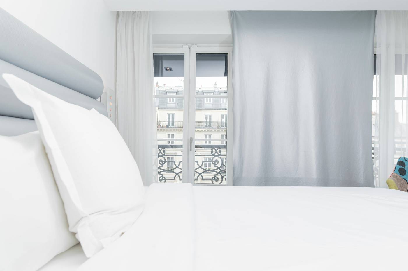1K-Paris-Room-18
