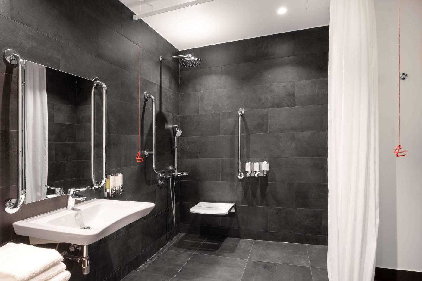 Hampton-By-Hilton-Tallinn-Room-29