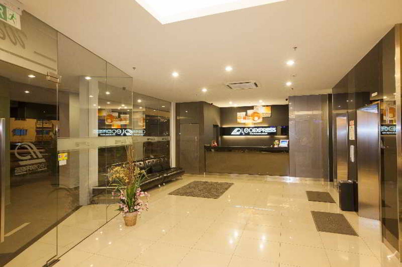 Leo Express Hotel-Malaysia-KUALA LUMPUR-Lobby-3