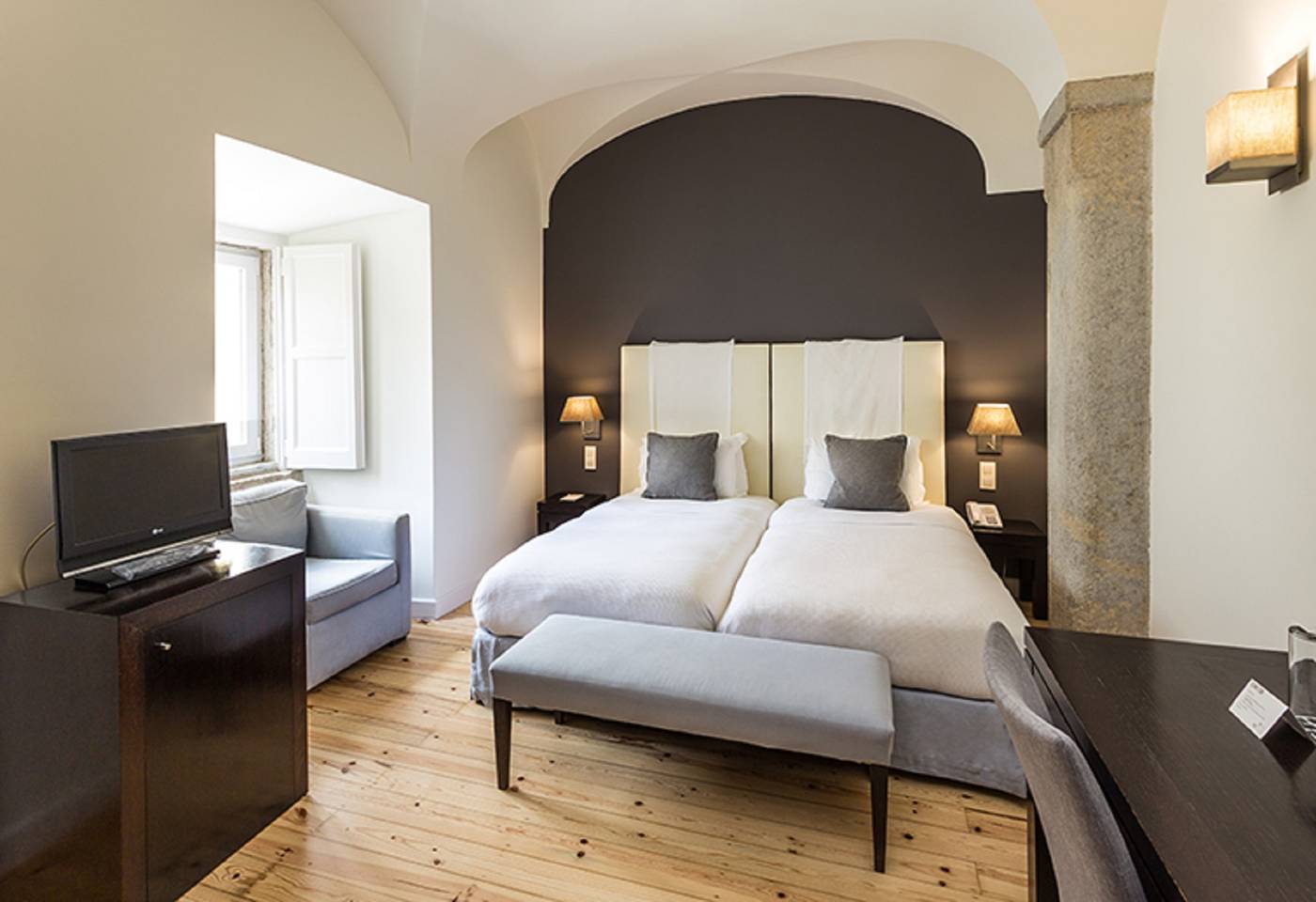 York-House-Hotel-Room-2