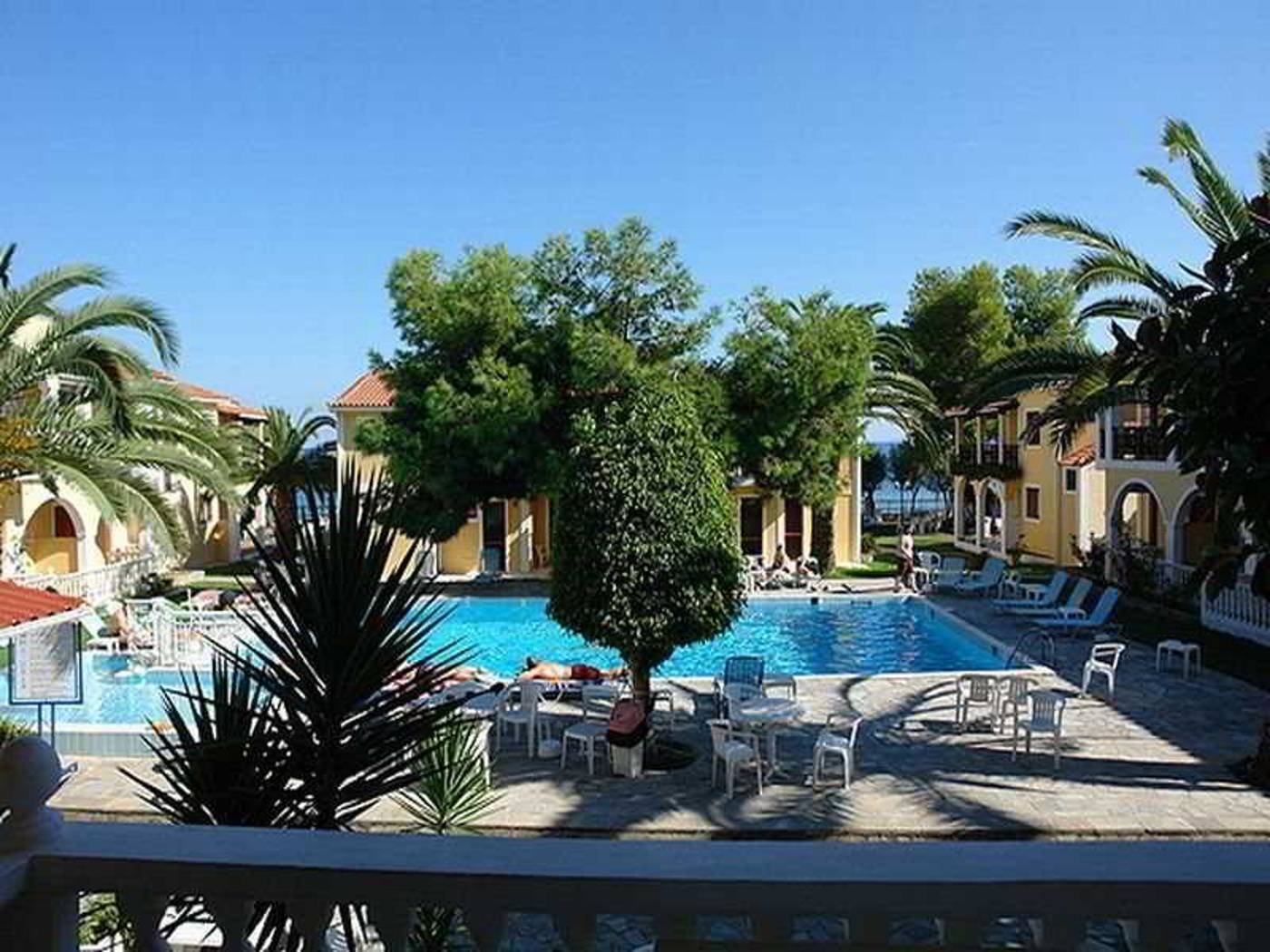 Iliessa-Beach-Pool-9