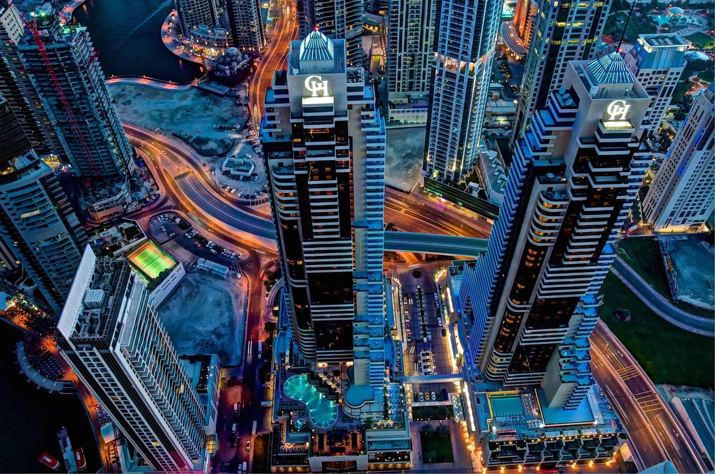 Grosvenor-House-West-Marina-Beach-General-view-18