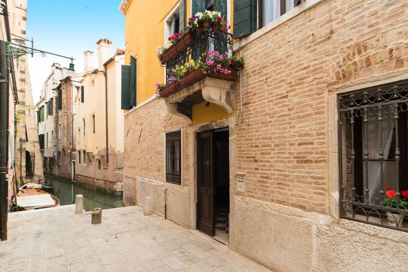 Ca--Lavezzera-General-view-1