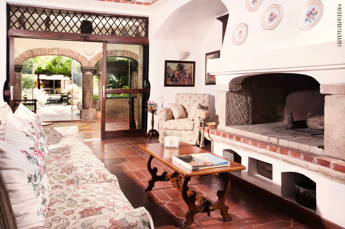 Hotel-Lucrezia-Lobby-17