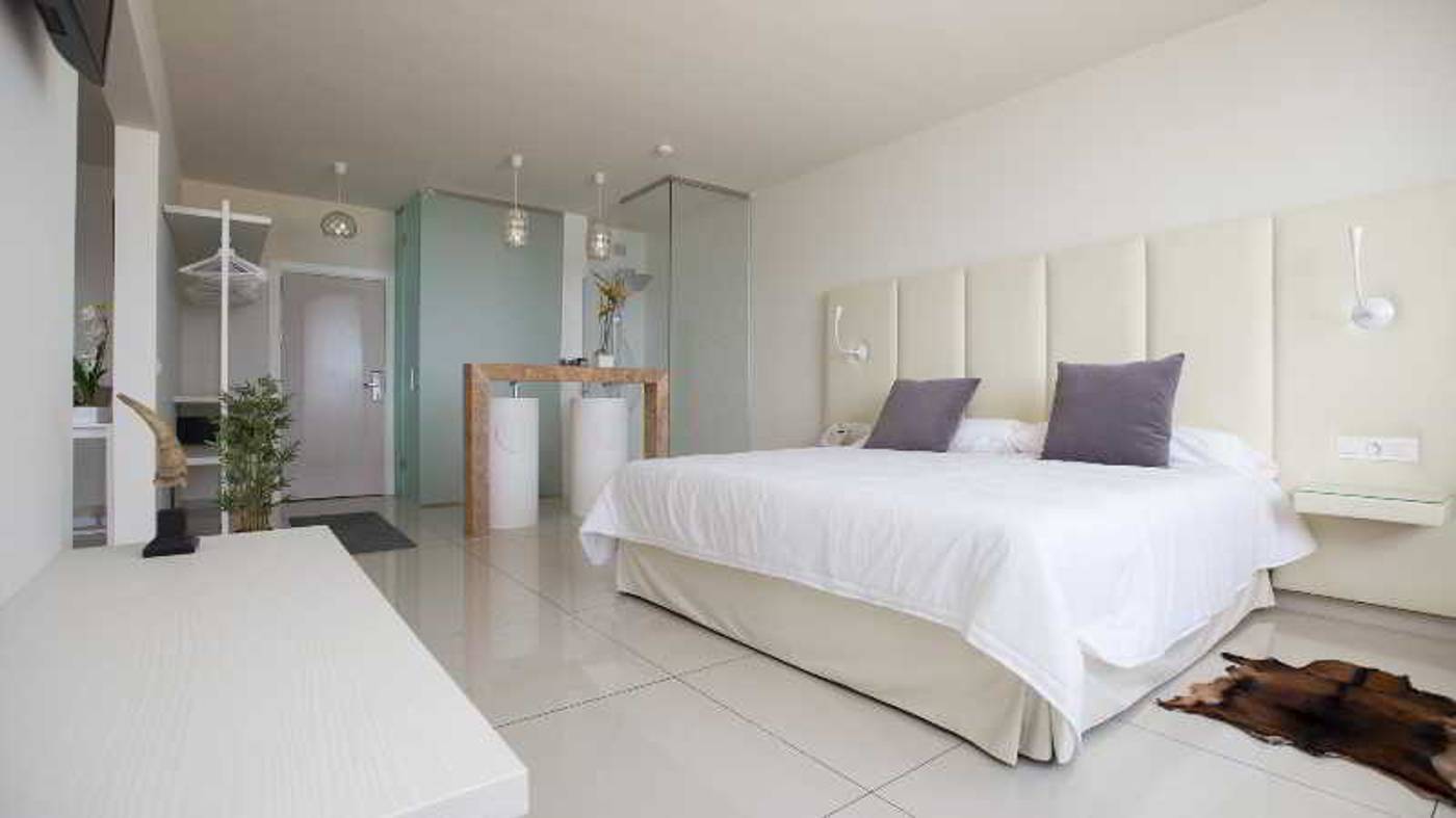 Onhotels-Ocean-Front-Room-30