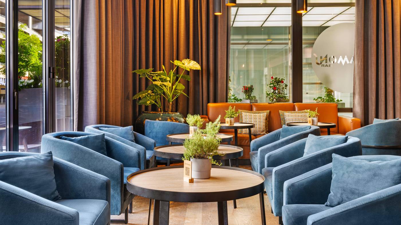 Crowne-Plaza-Berlin-City-Centre-Bar-5