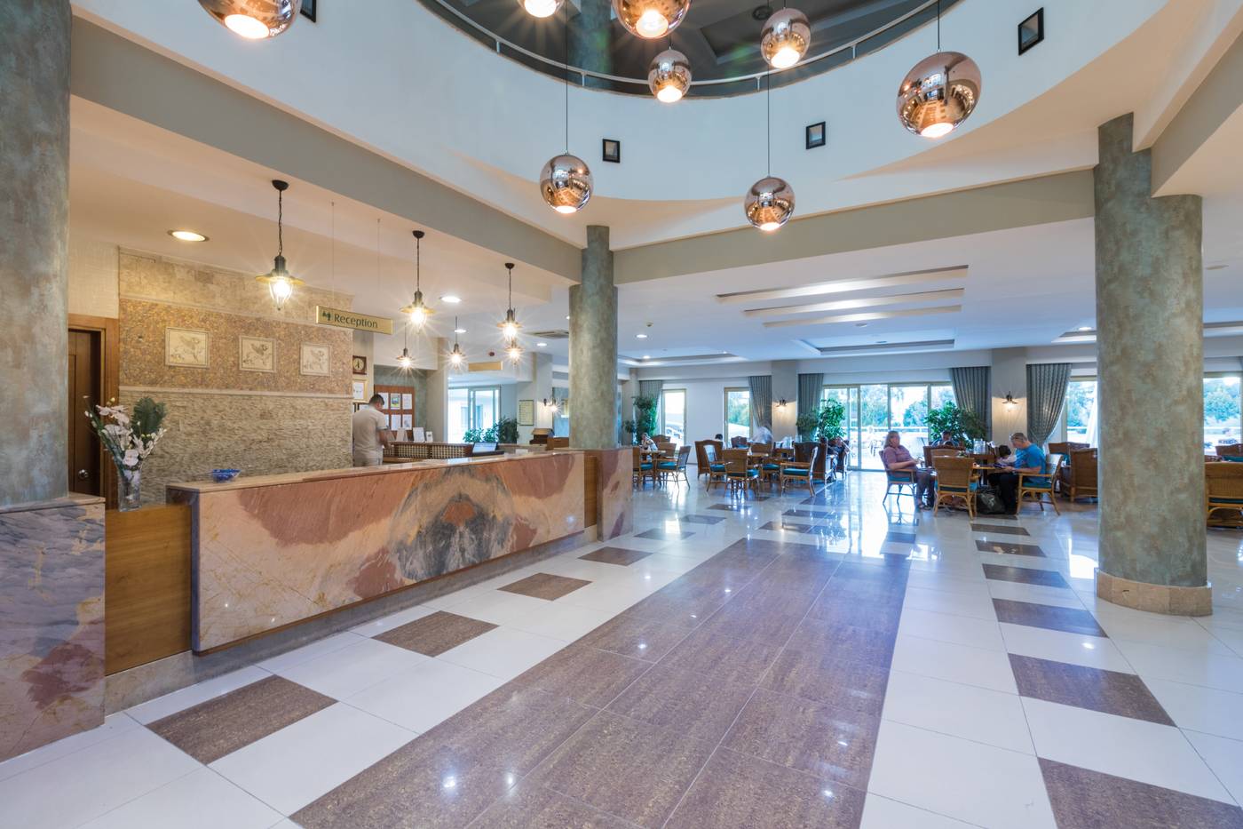 Side-Breeze-Hotel-Lobby-32