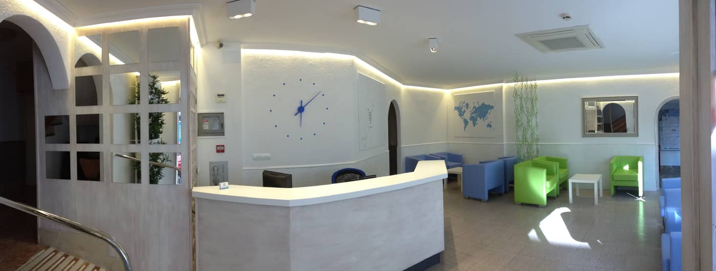 Marian-Apartamentos-Lobby-11