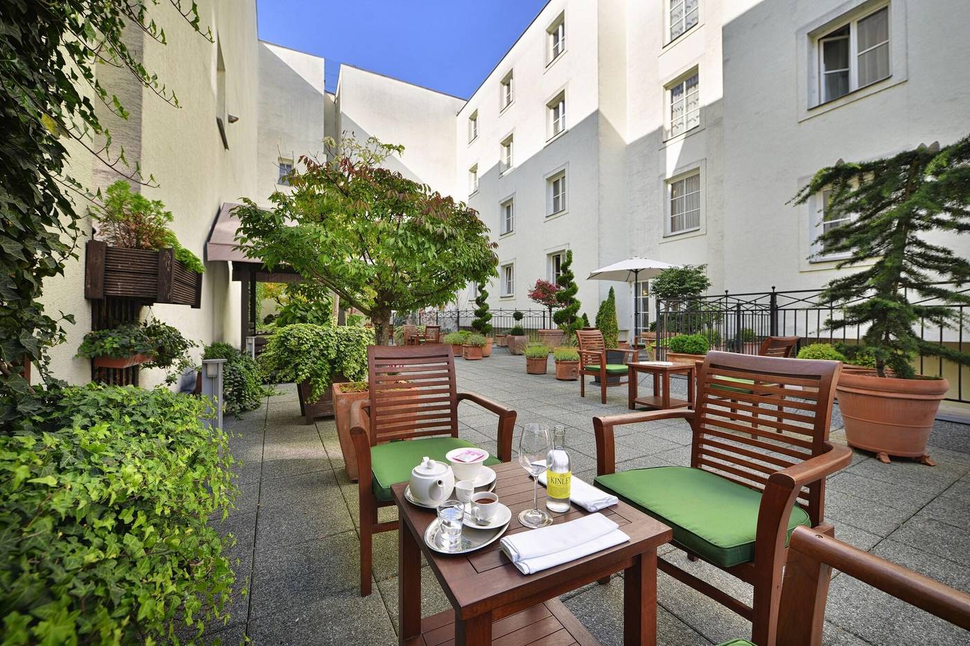 Marrol's Boutique Hotel-Slovakia-Bratislava-General view-3