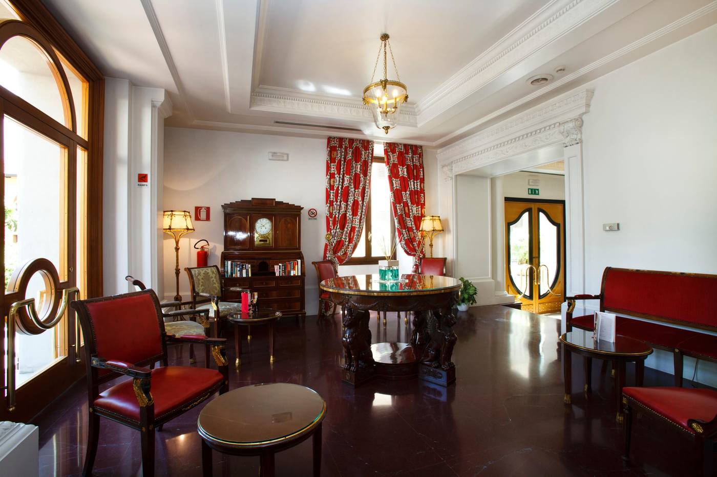 Albani-Firenze-Lobby-5