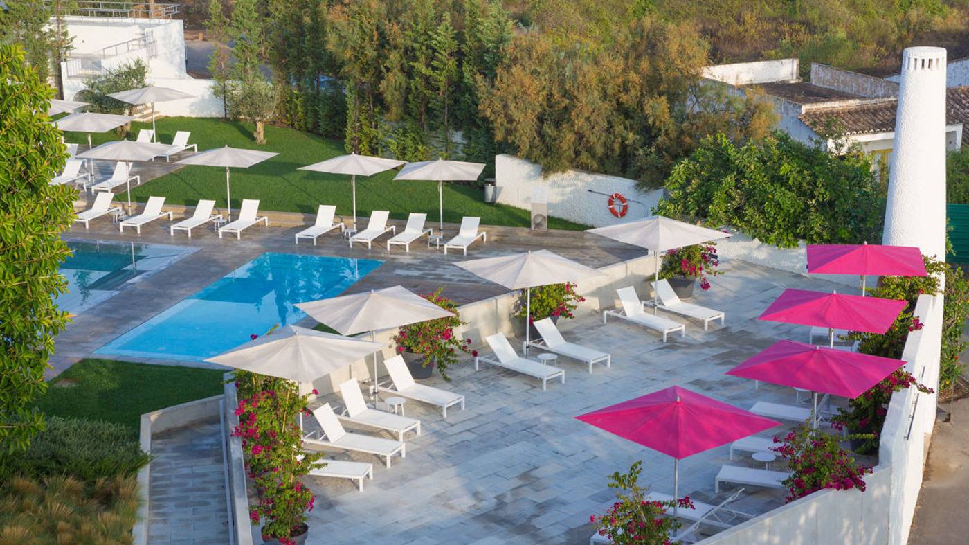 Ozadi-Tavira-Hotel-Pool-7