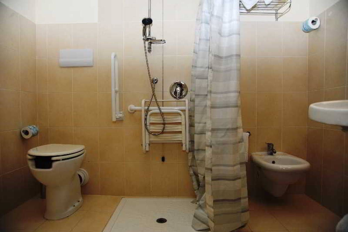 Viola-Palace-Hotel-Room-23