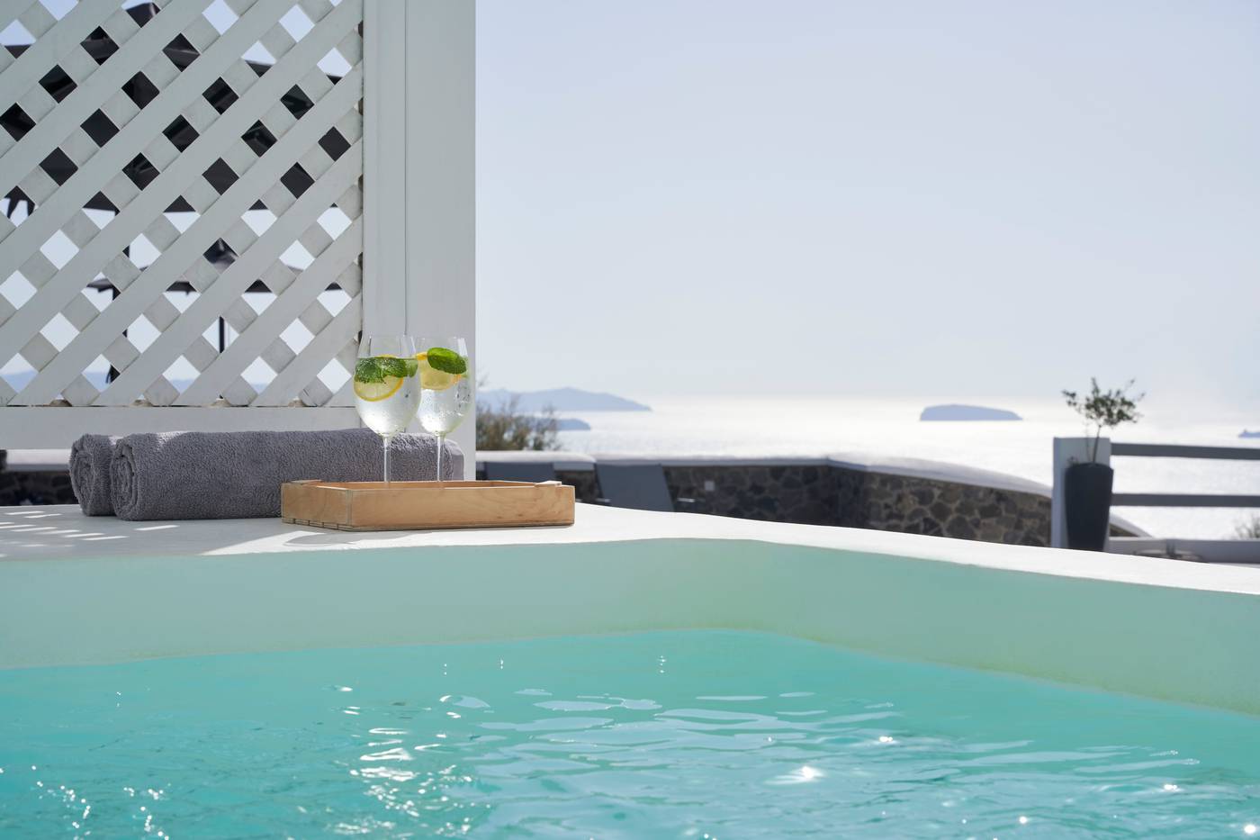 Mr-and-Mrs-White-Oia-Santorini-Room-6