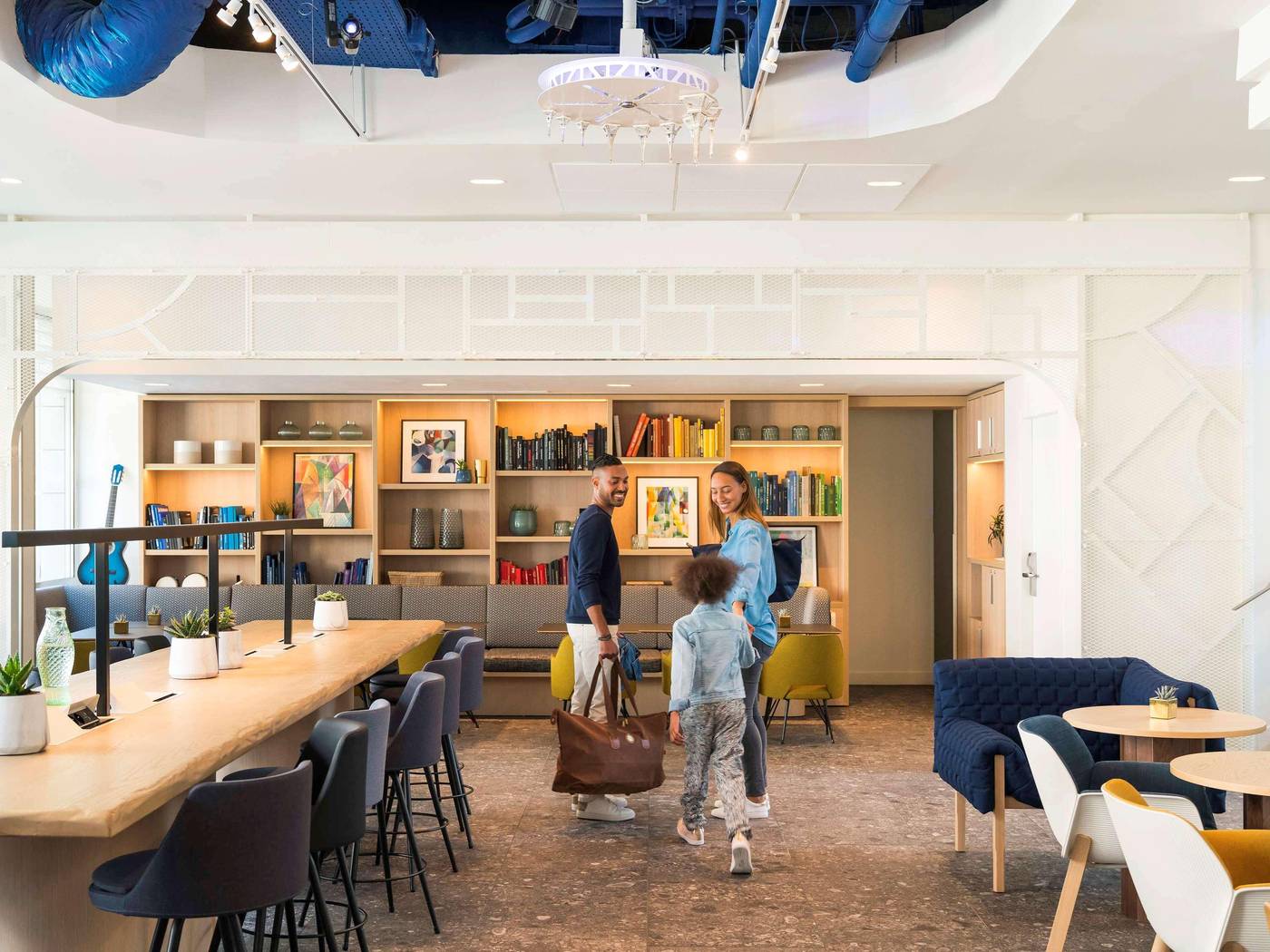 Novotel-Paris-Centre-Gare-Montparnasse-General-view-18