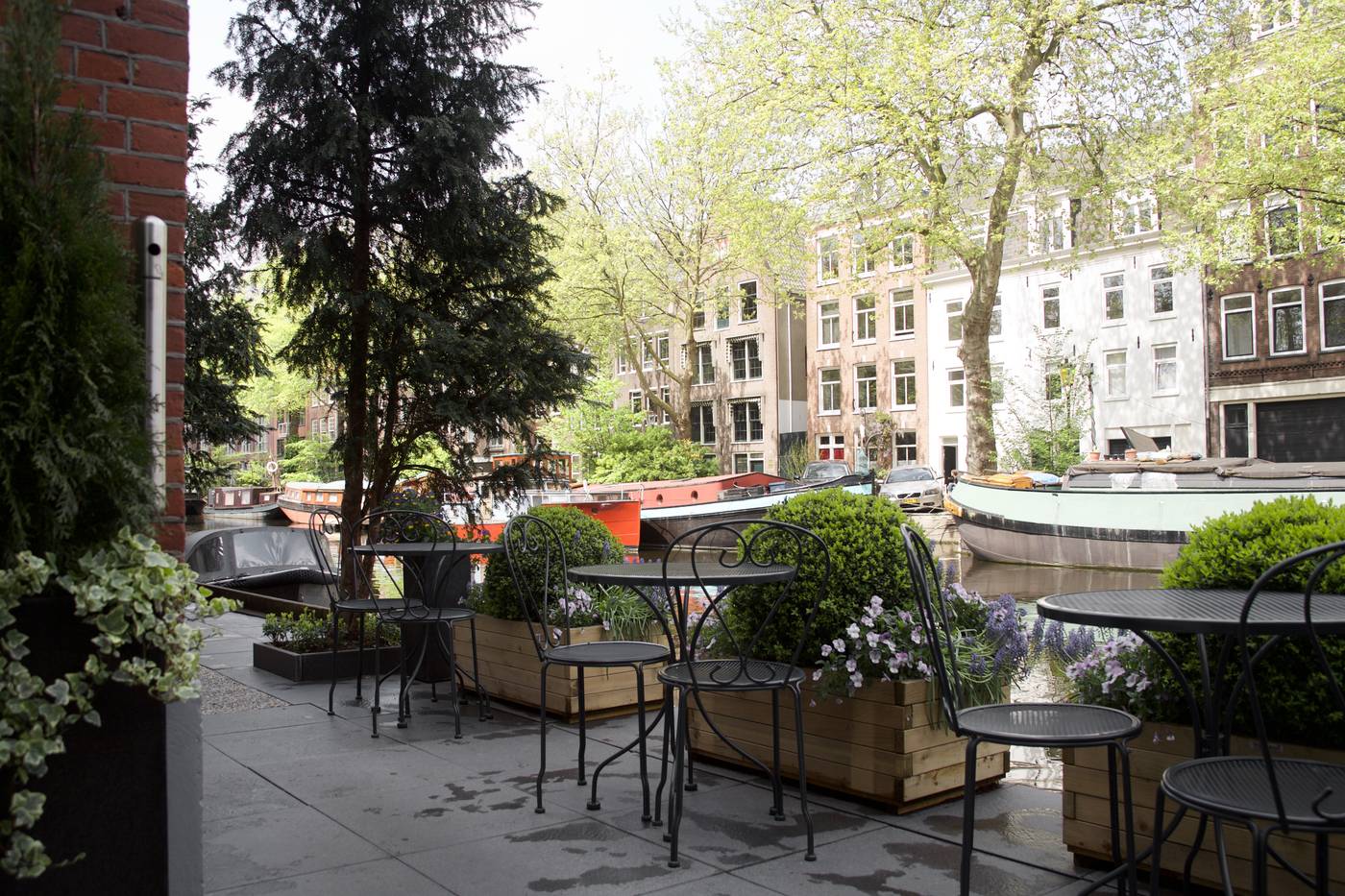 Amsterdam-Canal-Hotel-Terrace-6