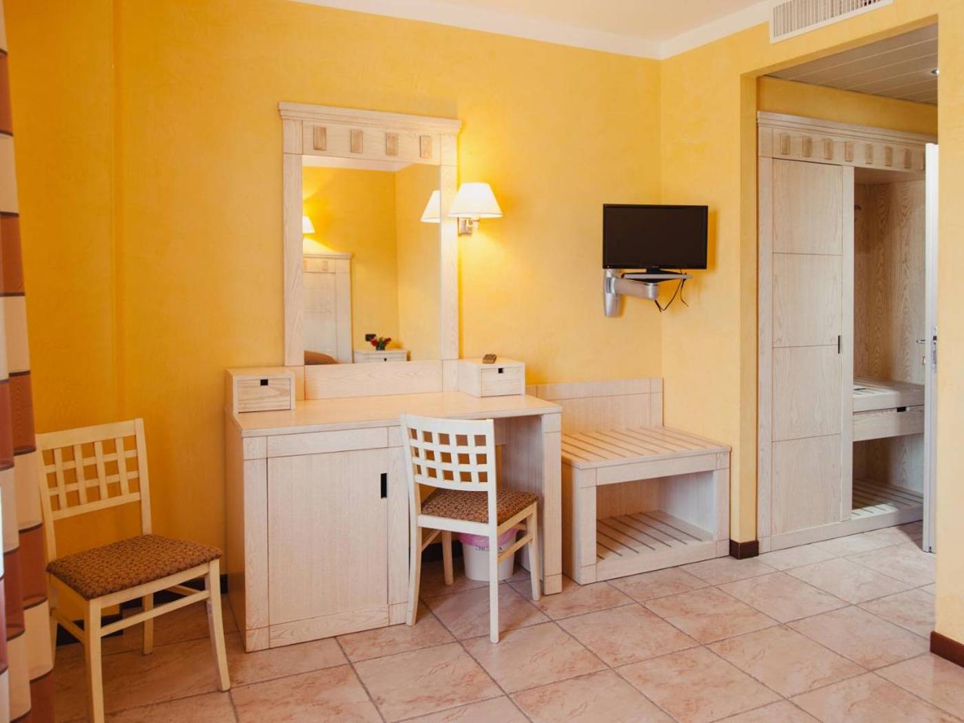 Villa Zina Park Hotel