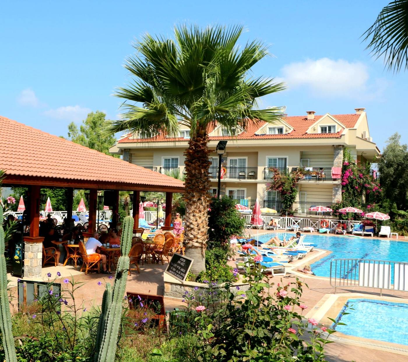 Celay Hotel