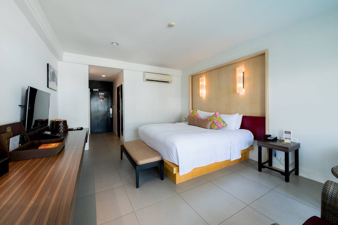 Centara-Sawaddi-Patong-Resort-Room-22