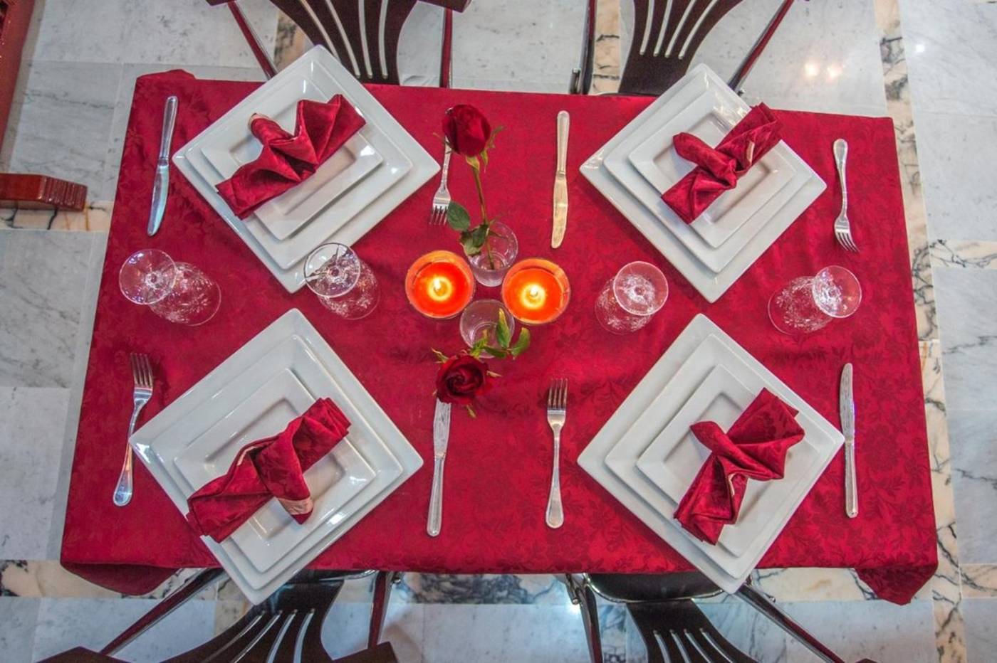 Hotel Les Ambassadeurs 16.10