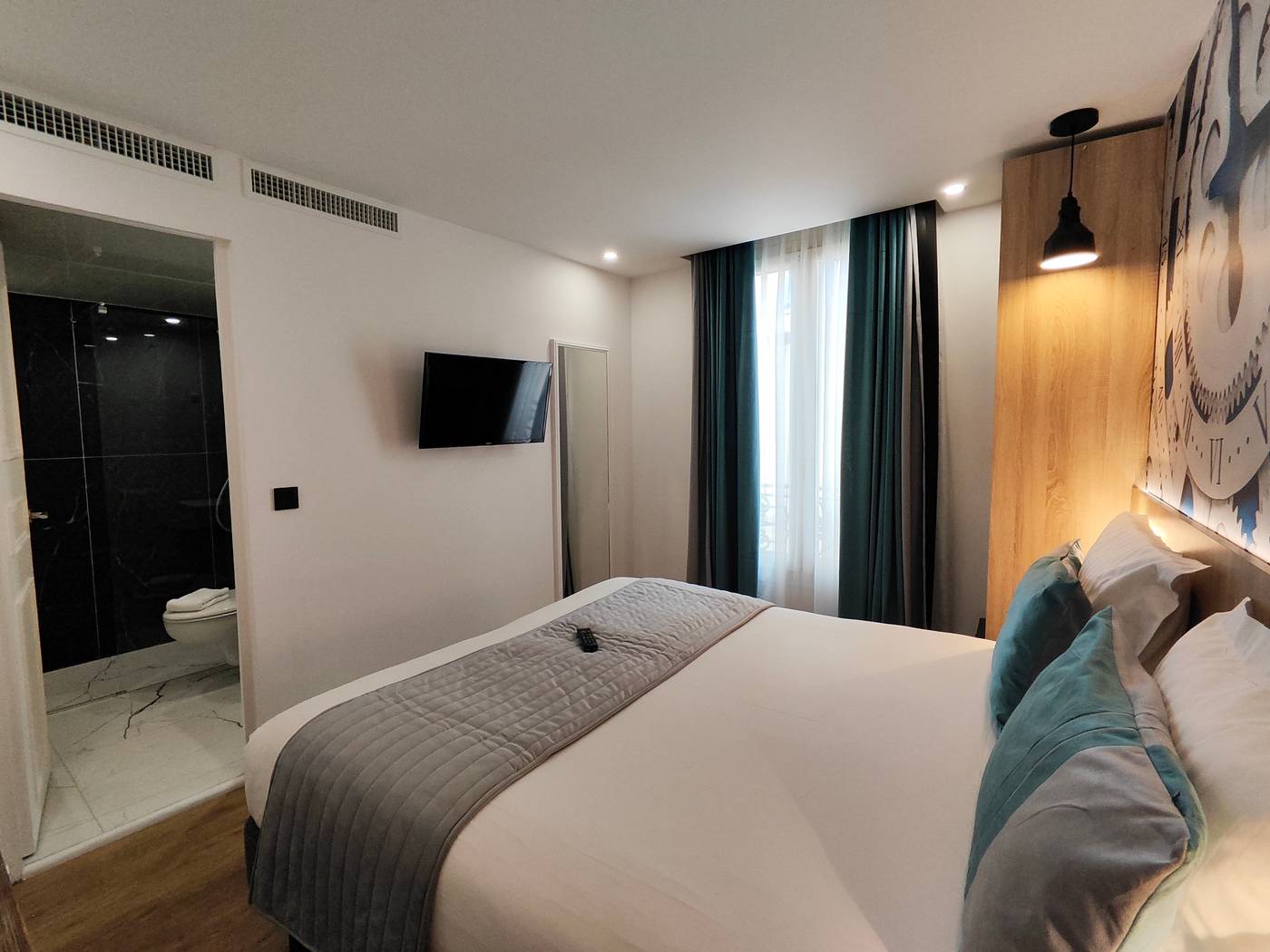 Atelier-Montparnasse-Room-33