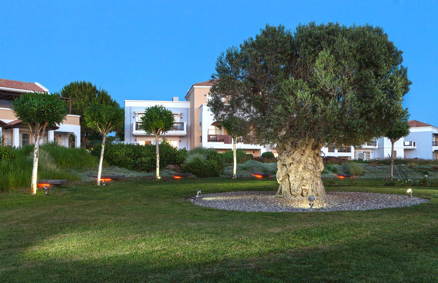 Neptune-Hotels---Resort--Convention-Centre---Spa-General-view-8