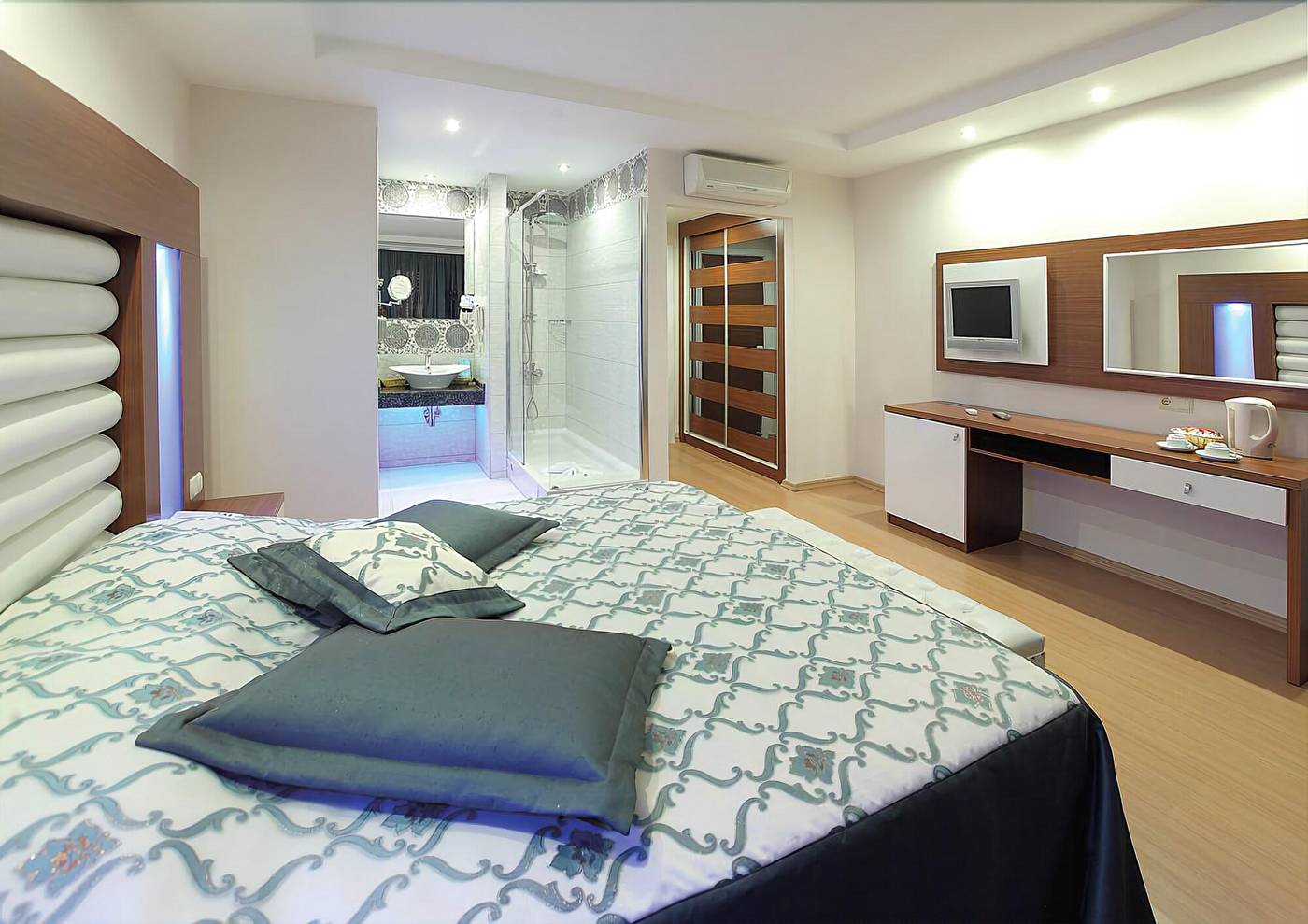 Oludeniz-Resort-by-Z-Hotels-Room-45