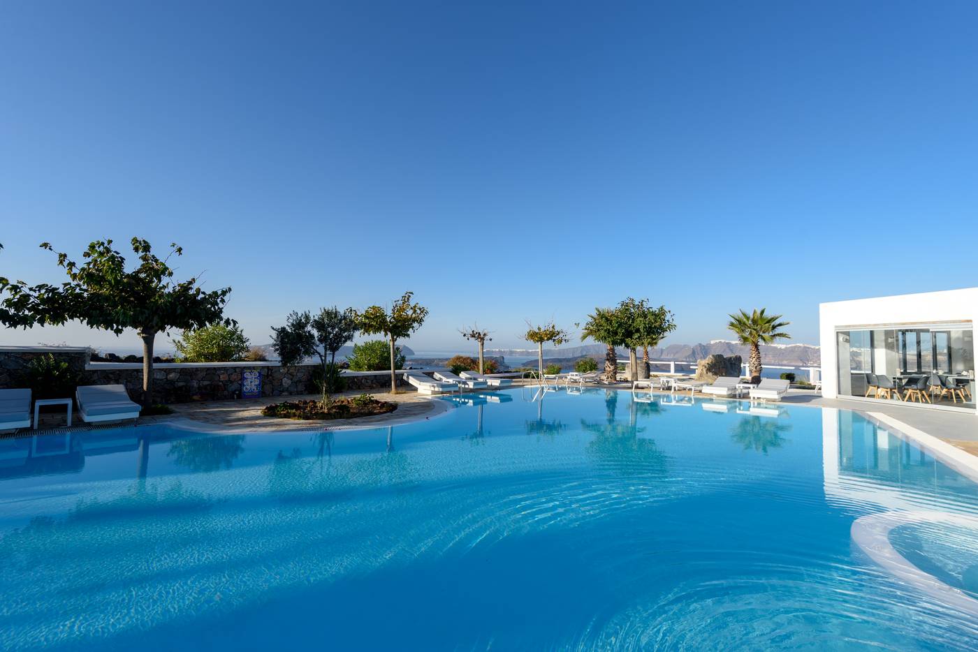 Maison-de-Lys-Pool-5