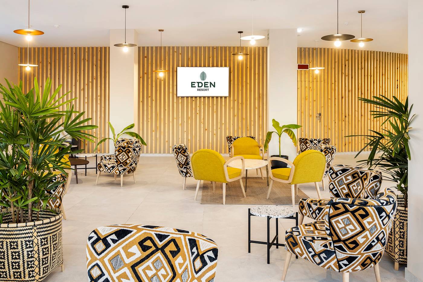 Eden-Villas-and-Apartments-Lobby-73