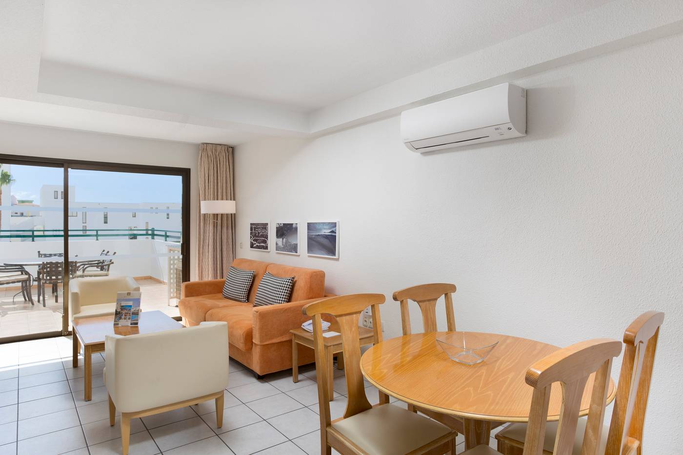 Sunset-Bay-Club-Room-17