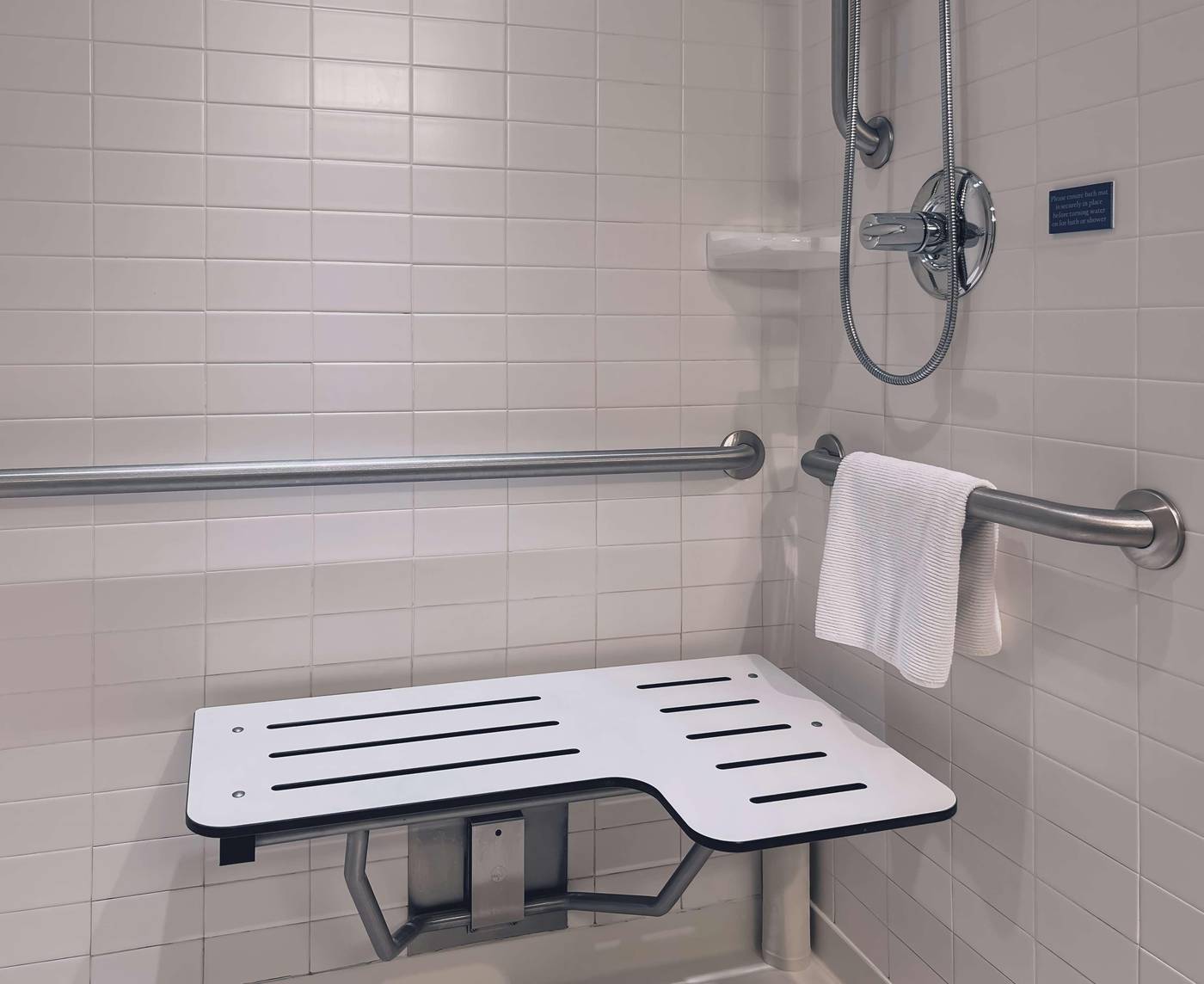 Coast Coal Harbour Hotel by APA-Canada-VANCOUVER-Room-10