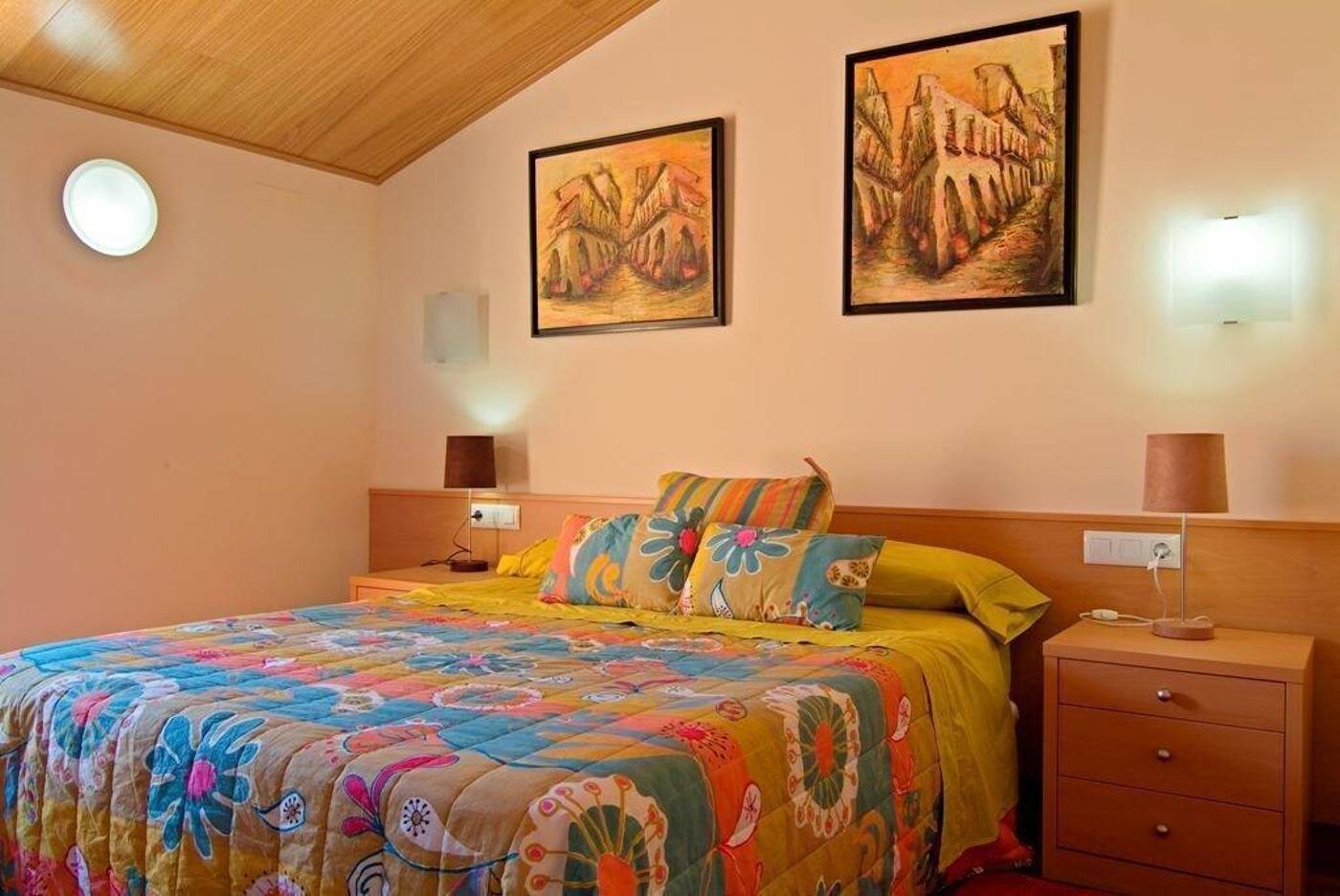 Hotel-Pinxo-Room-3