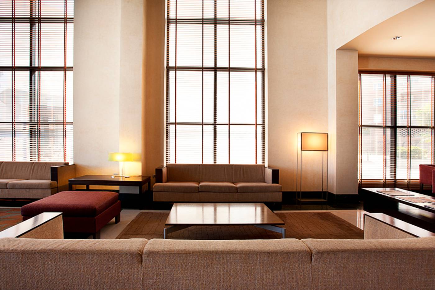 NH-Ciudad-de-Almeria-Lobby-20