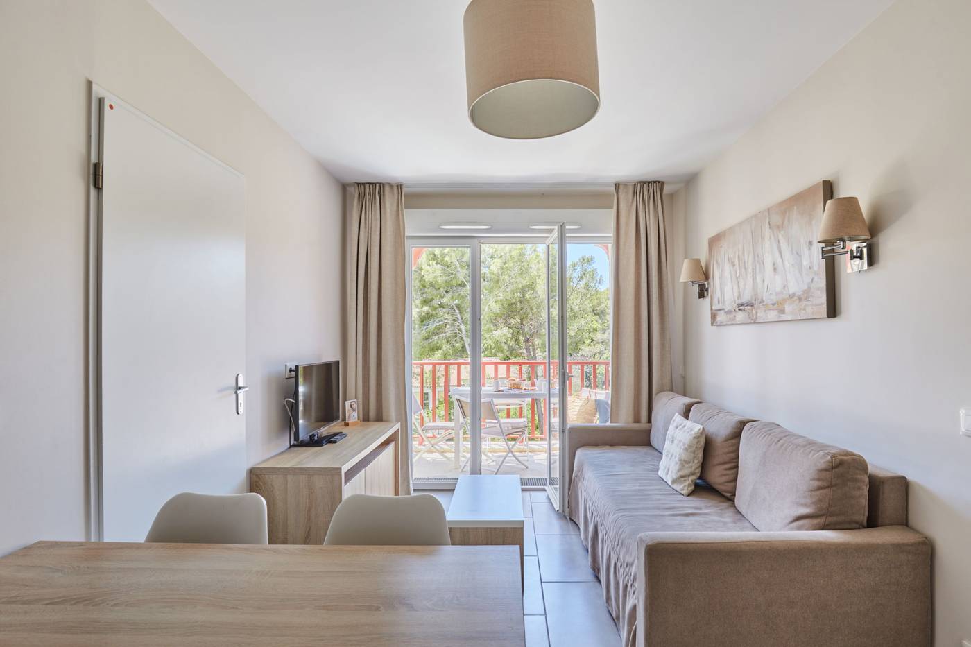 Residence-Prestige-Odalys-Les-Canissons-Room-26