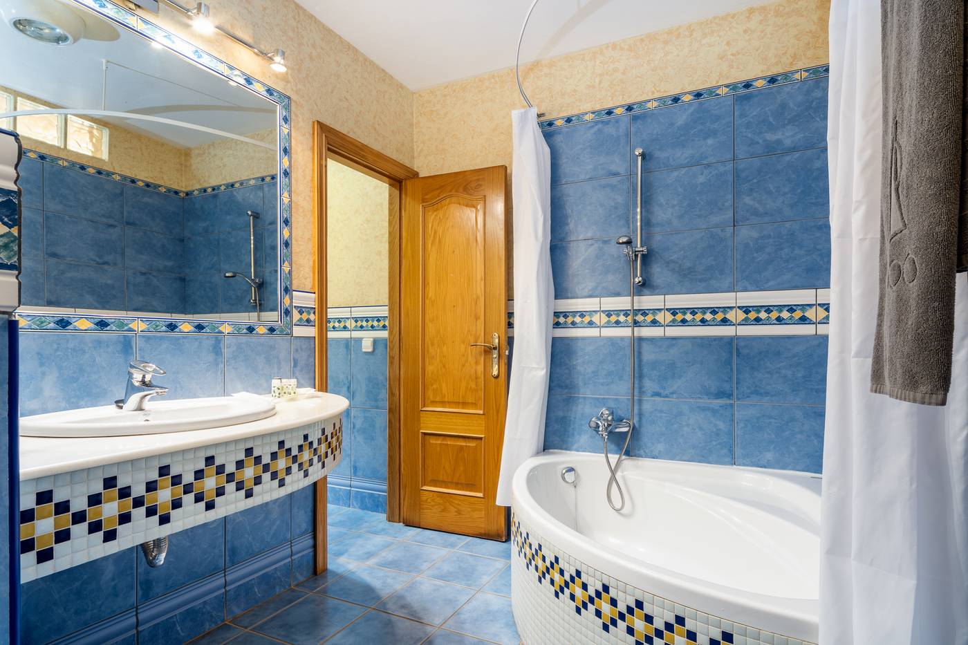 Hotel-Esmeralda-Maris-by-LIVVO-Room-34