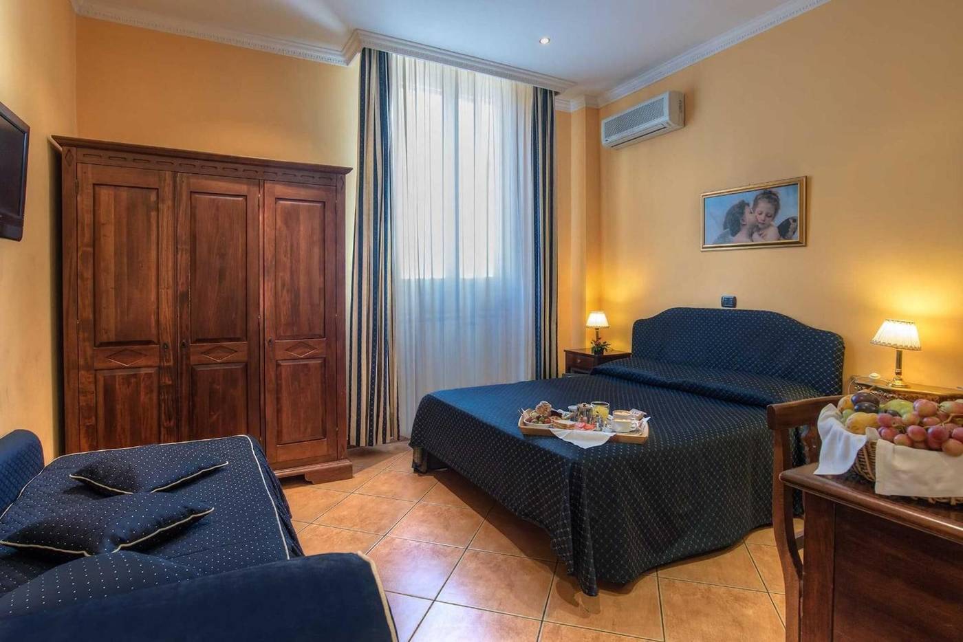 Hotel-Caracciolo-Room-24