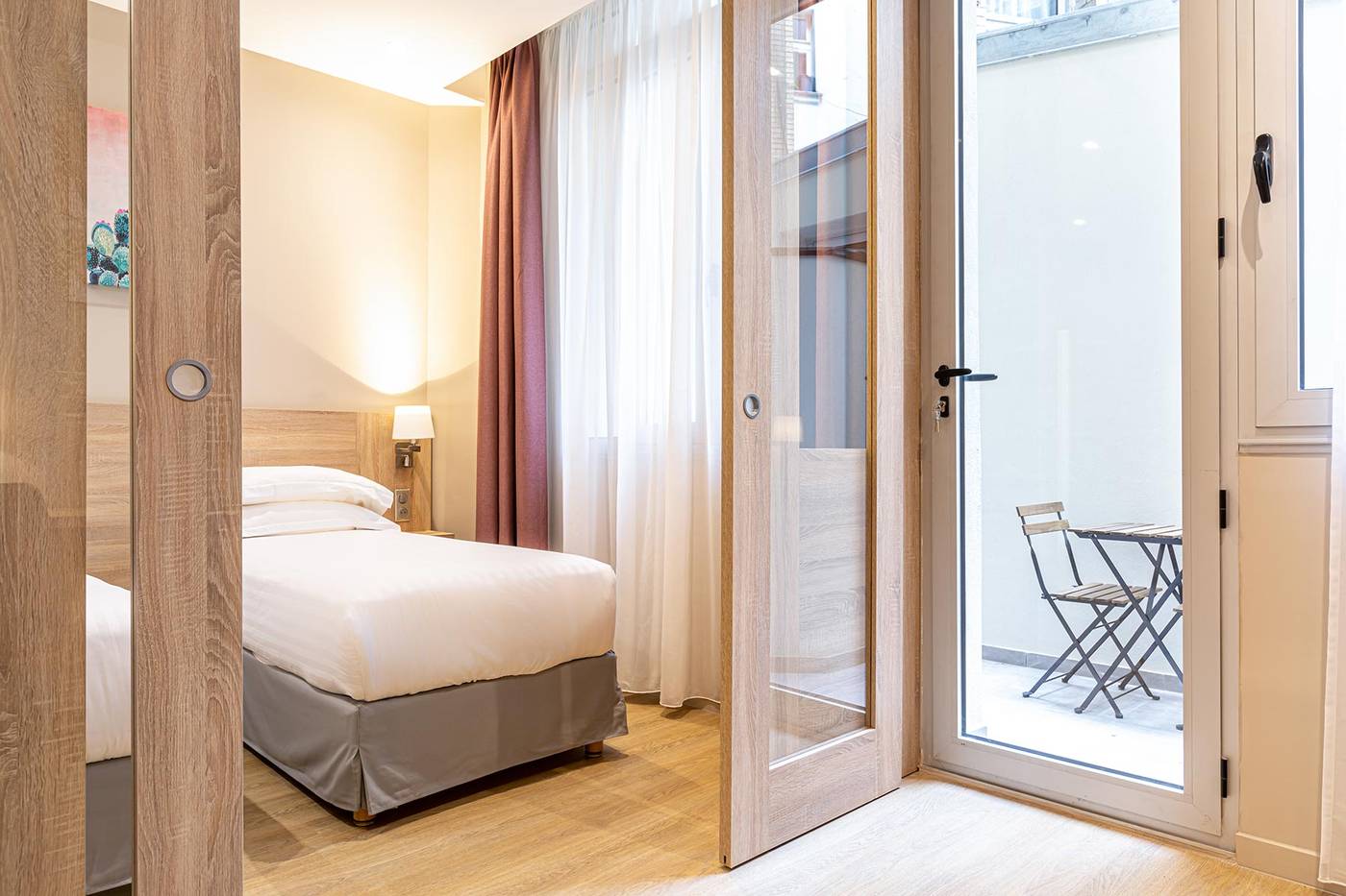 Hotel-Paris-D-Issy-Porte-De-Versailles-Room-18