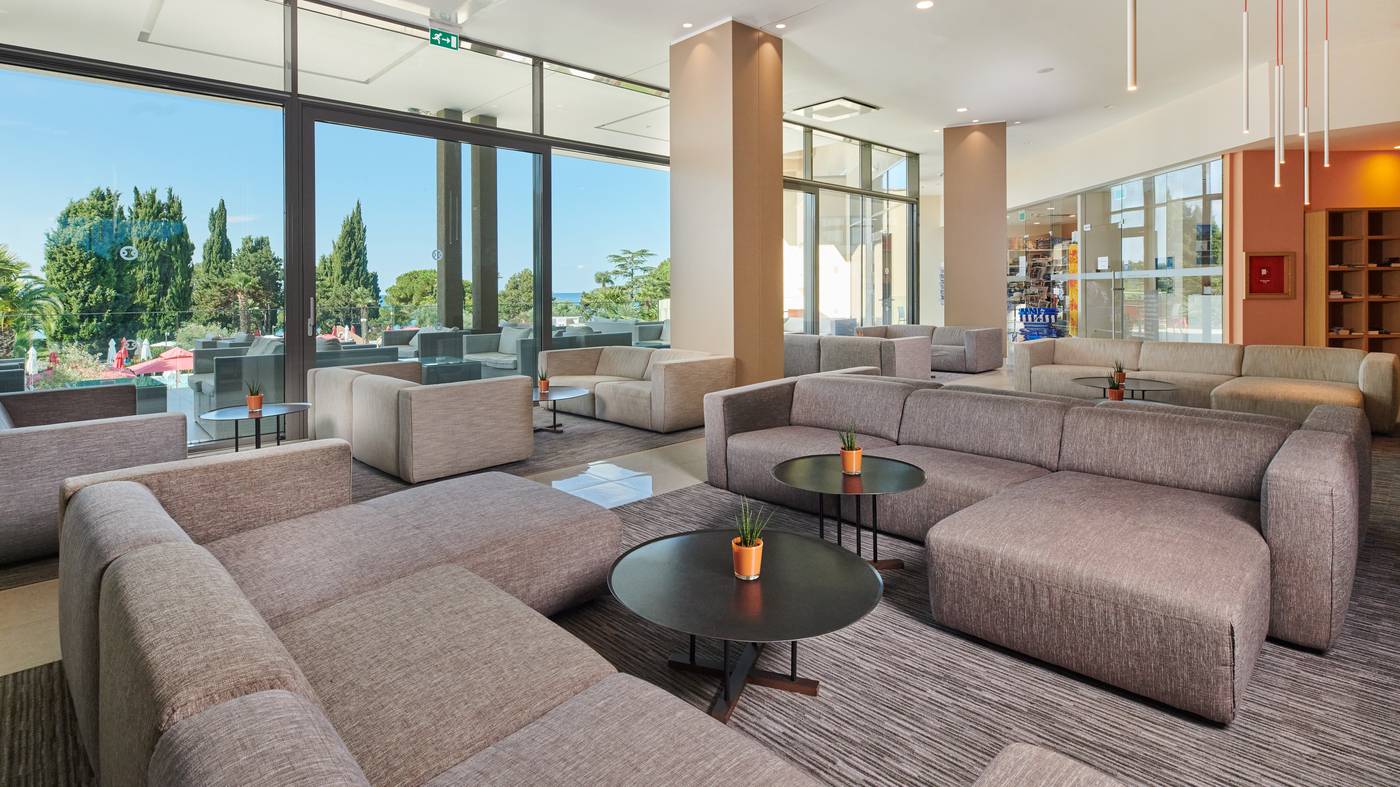 Hotel Materada Plava Laguna-Croatia-POREC-Lobby-8