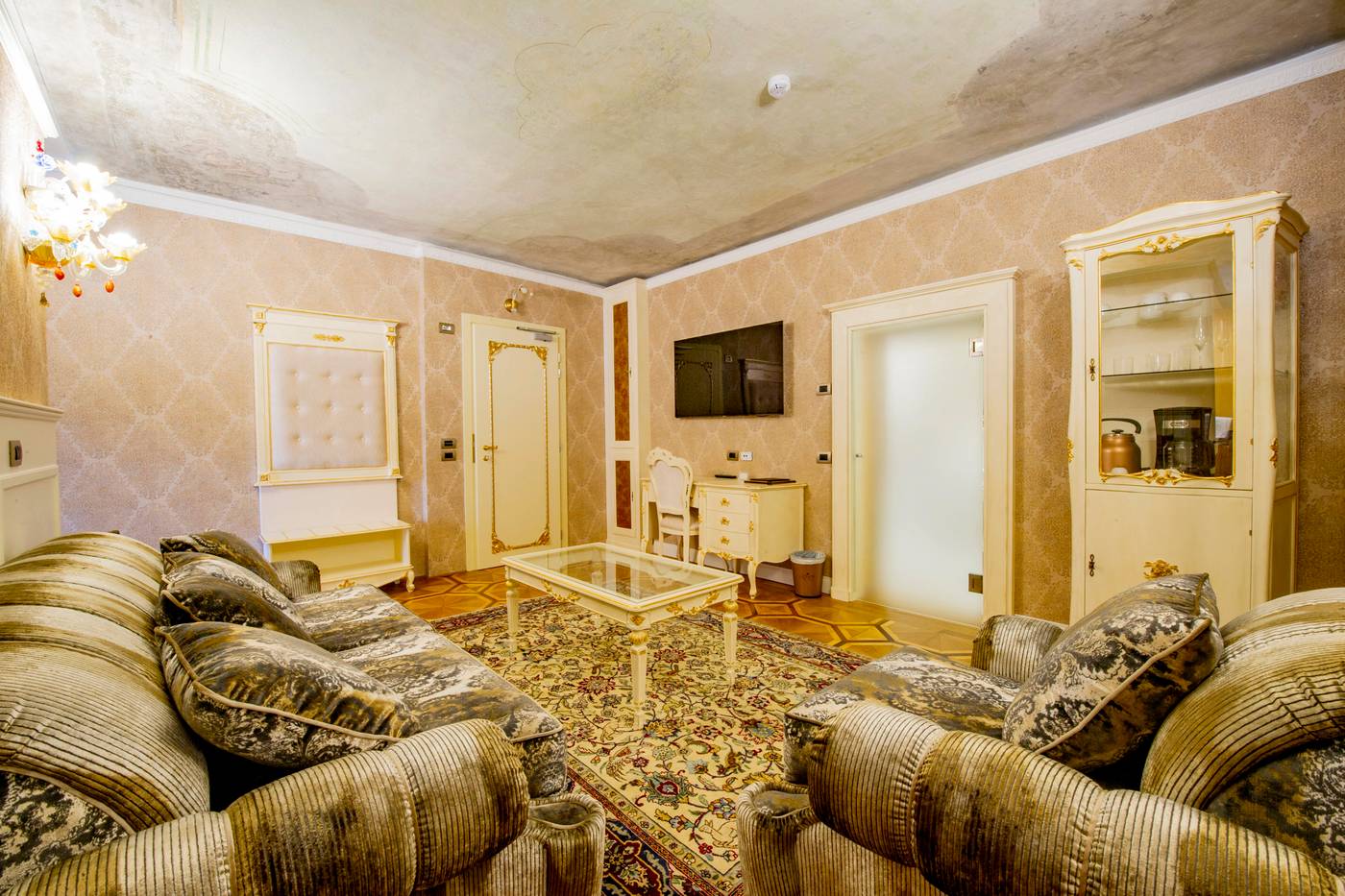 Ego-Boutique-Hotel-The-Silk-Road-Room-42