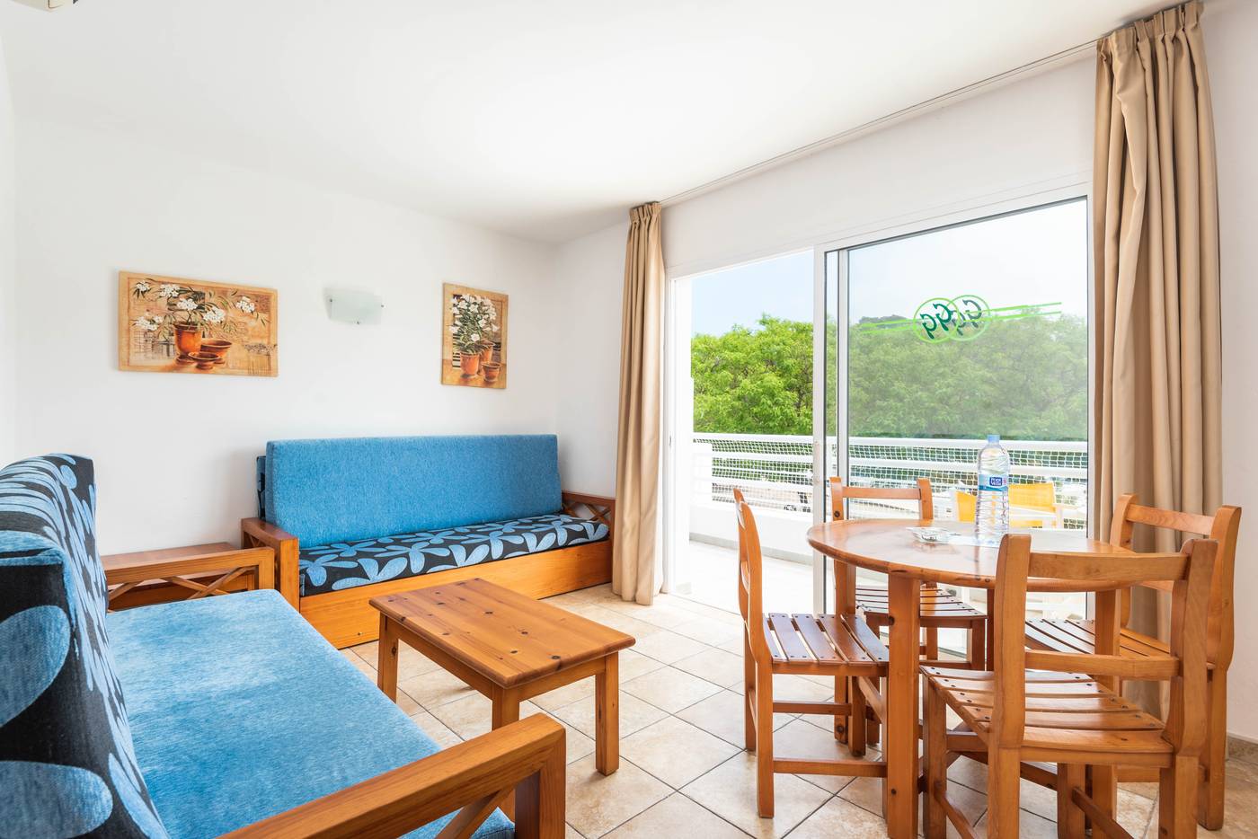 Galdana-Gardens-Apartments-Room-33