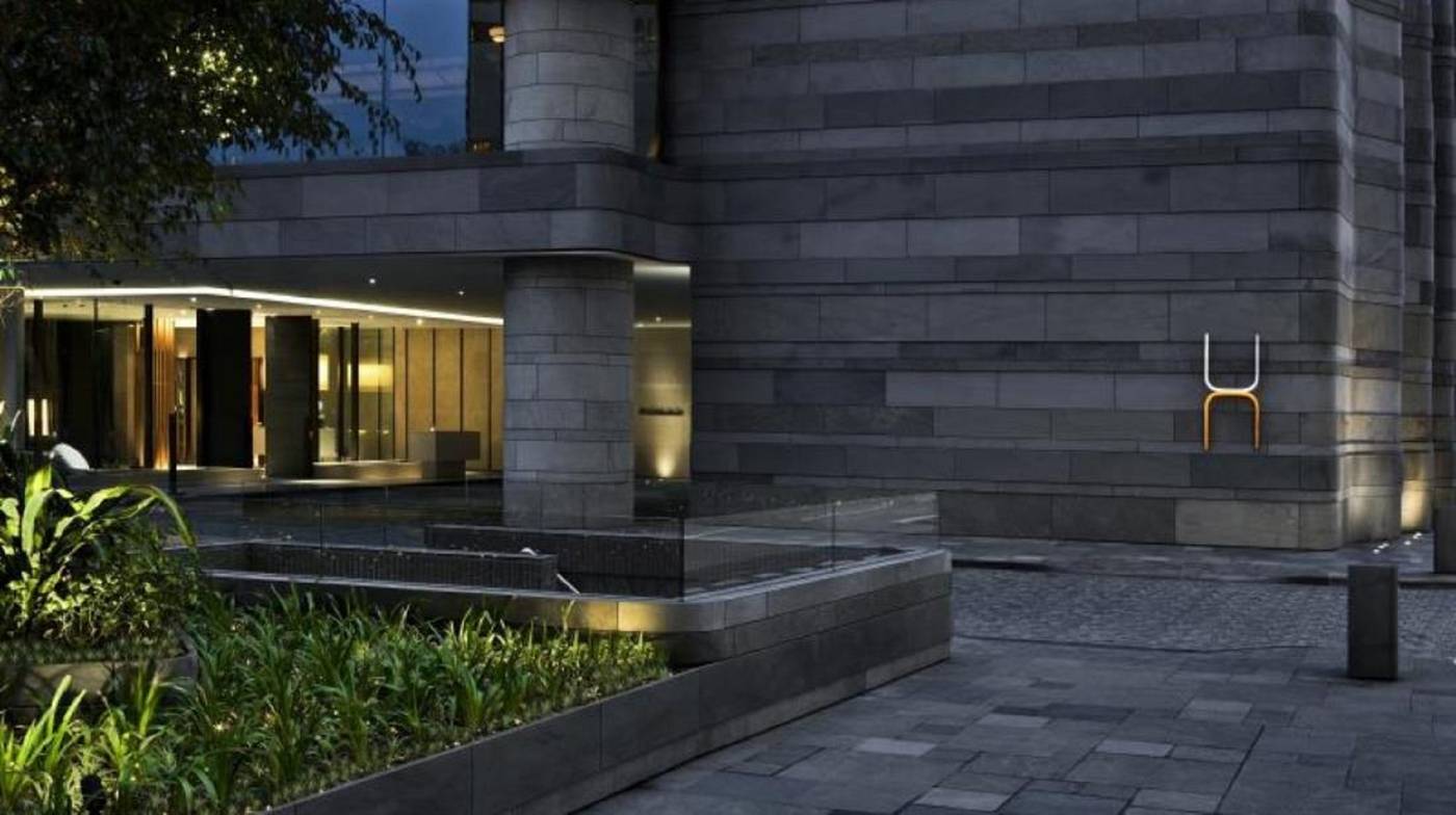 The-Upper-House-Hong-Kong-General-view-8