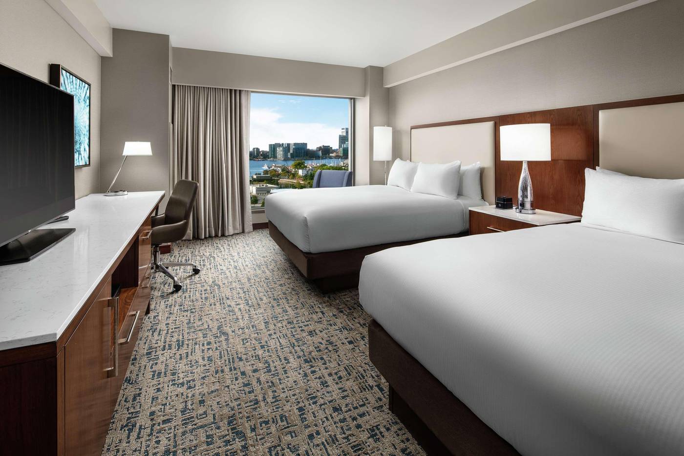 Hilton-Boston-Logan-Airport-Room-27